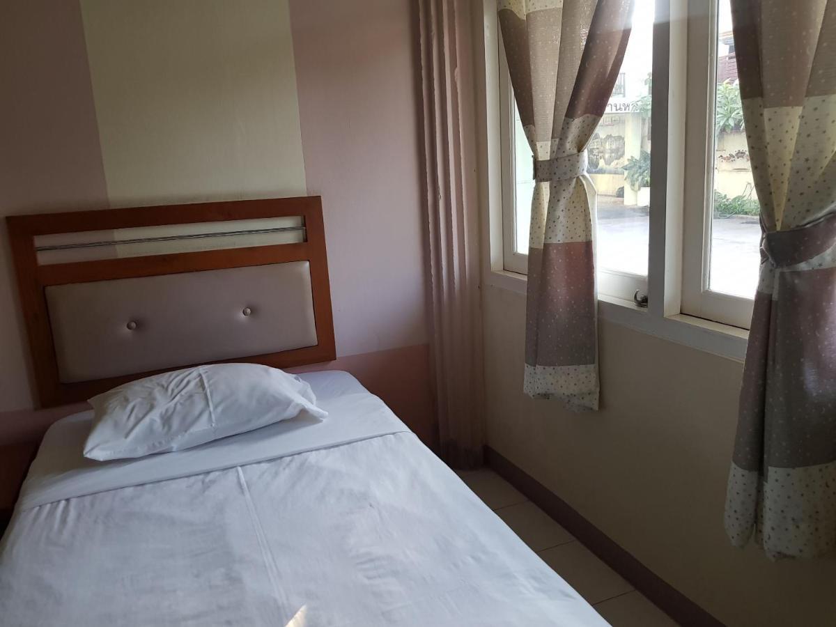 Casa Holiday Hotel Sha Phitsanulok Ngoại thất bức ảnh