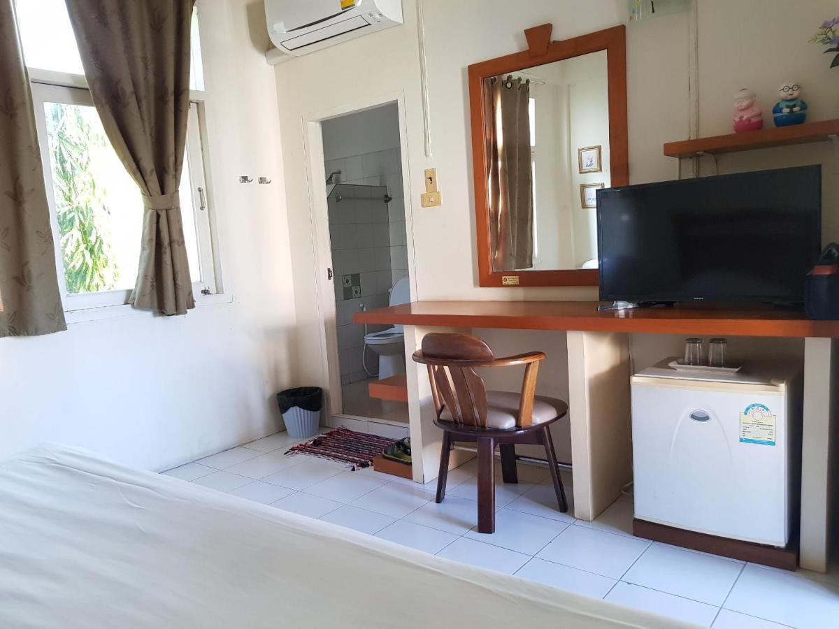Casa Holiday Hotel Sha Phitsanulok Ngoại thất bức ảnh