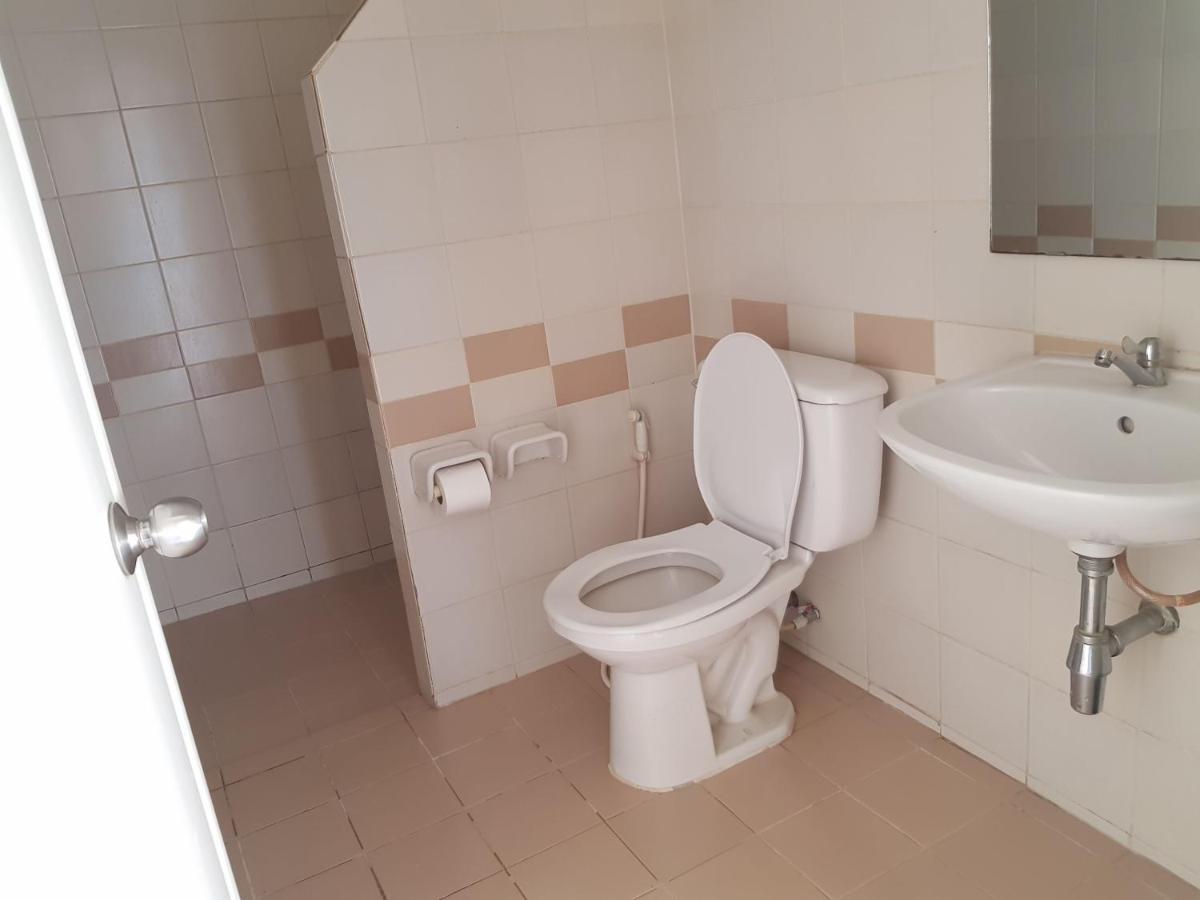 Casa Holiday Hotel Sha Phitsanulok Ngoại thất bức ảnh