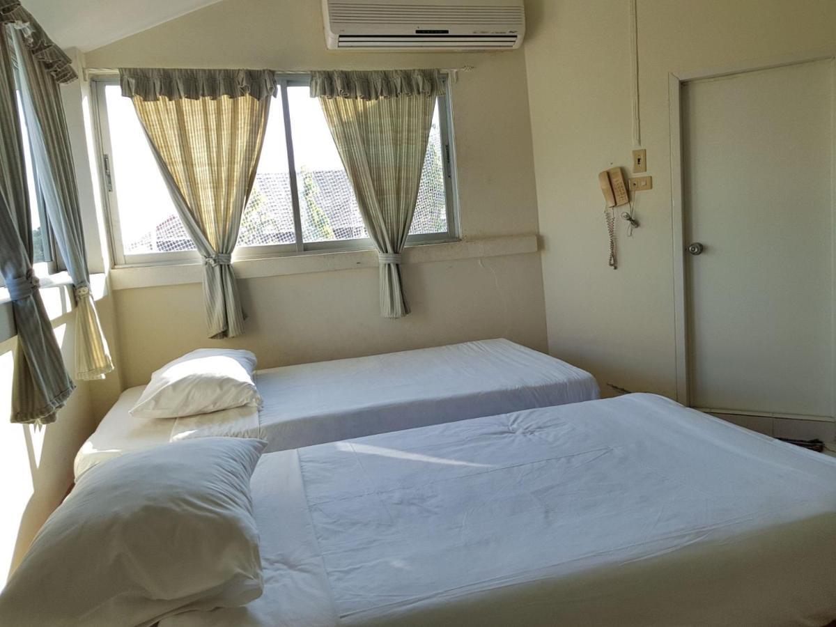 Casa Holiday Hotel Sha Phitsanulok Ngoại thất bức ảnh